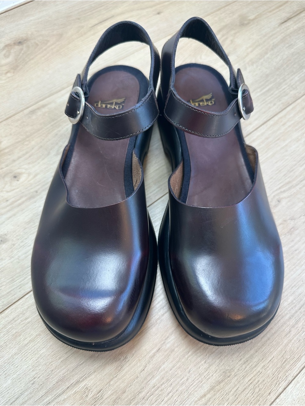 Dansko Women’s Burgundy Leather Slingback Clogs EU 40 size 9.5/10